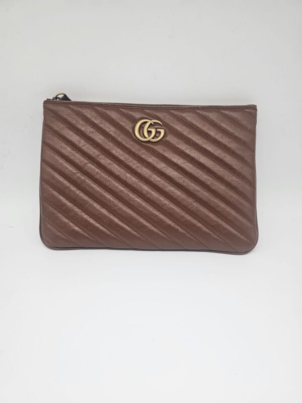 Pochette Gucci, modello "Marmont"