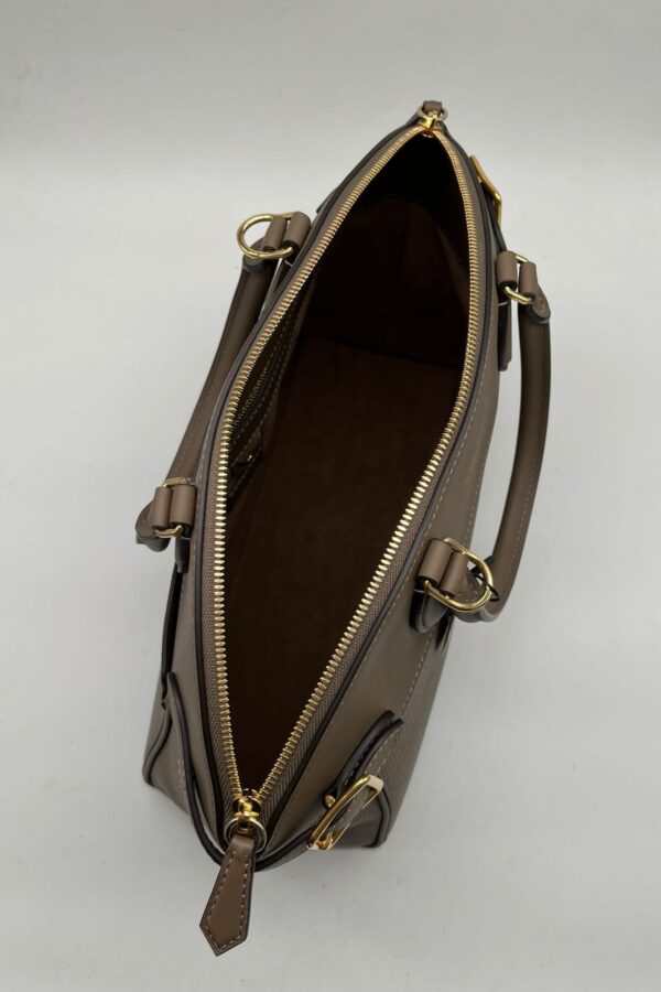 Borsa Louis Vuitton Lock It - immagine 6