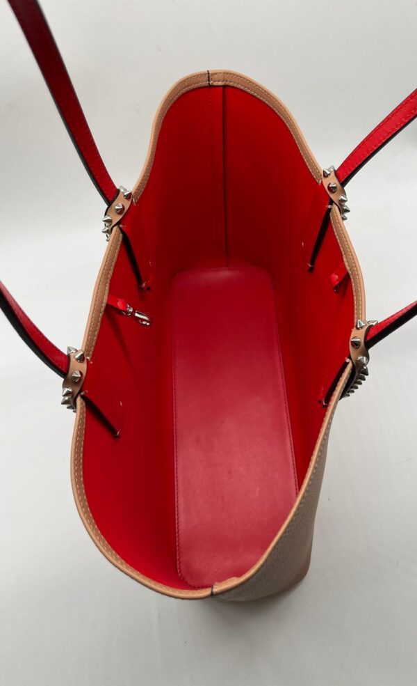 Borsa Loboutin, modello Cabata - immagine 5