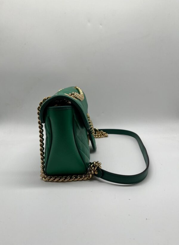 Borsa Gucci, modello Marmont con logo perlato - immagine 3