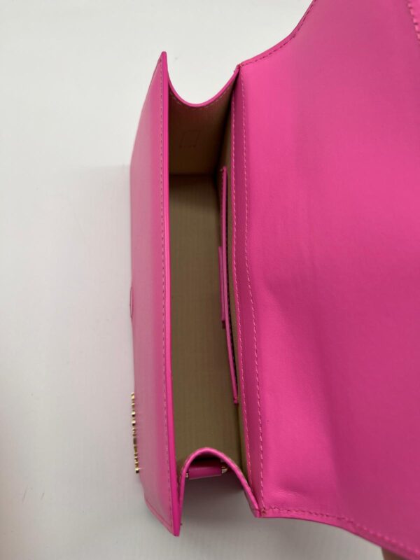 Borsa Jacquemus, modello "Le Grand Bambino" - immagine 2