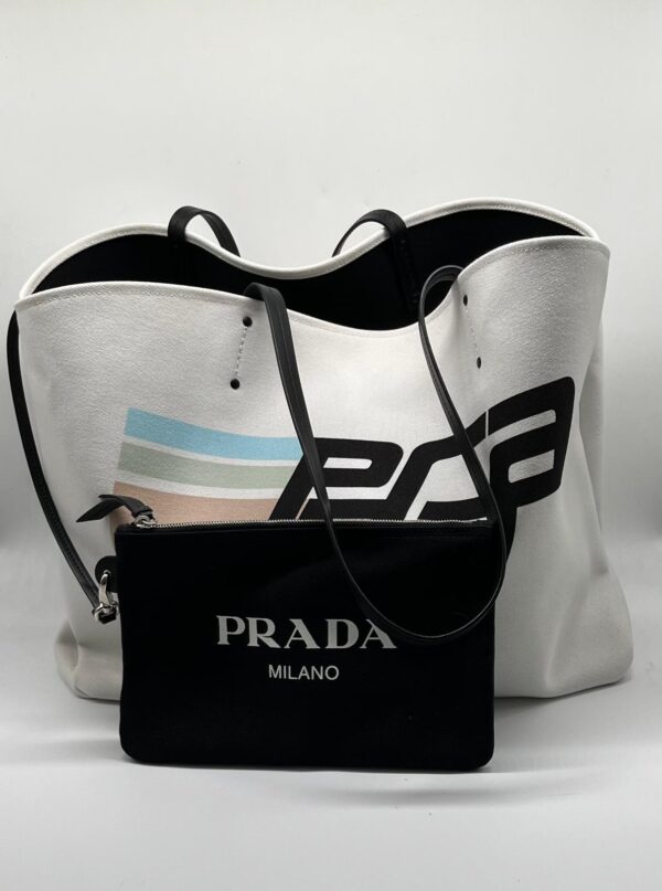 Borsa Prada Tote in tela stampata - immagine 5