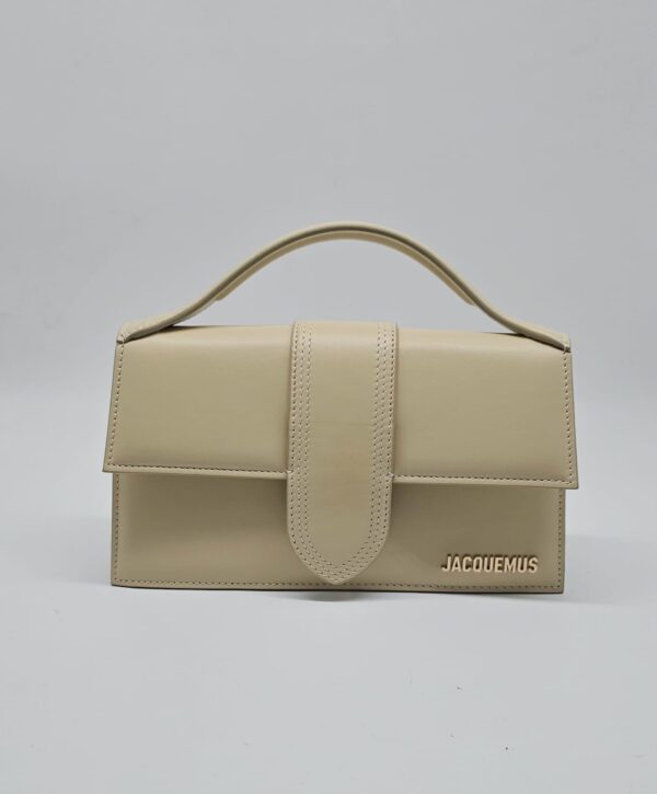 Borsa Jacquemus, modello "Le Grand Bambino"