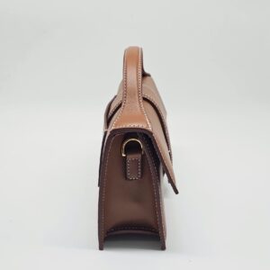 Borsa Jacquemus, modello “Le Grand Bambino”