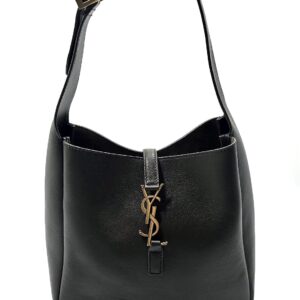 Borsa Saint Laurent, modello “Le 5 à 7 Small”