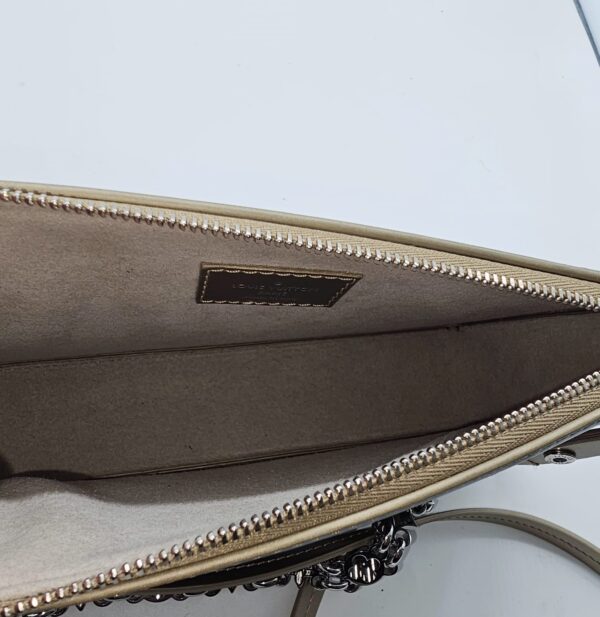 Pochette Louis Vuitton Lexington - immagine 6